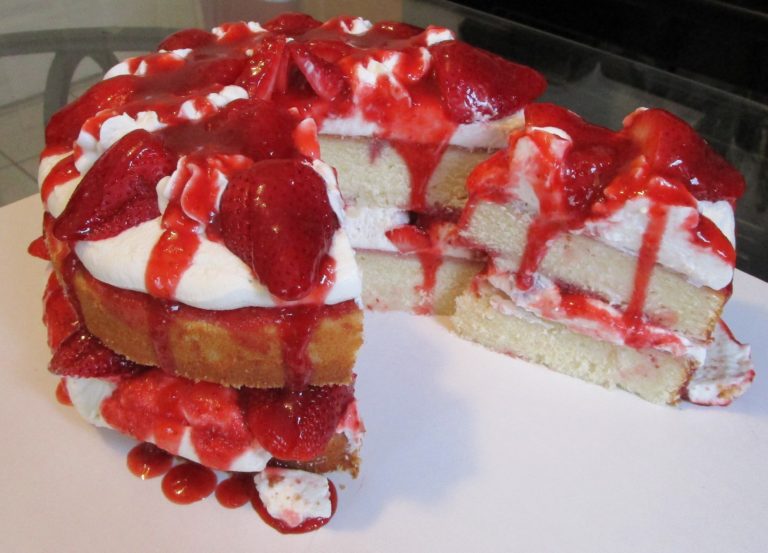 Strawberry Shortcake – charliethecookandrews