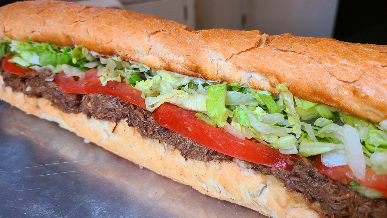 roast-beef-po-boy-charliethecookandrews